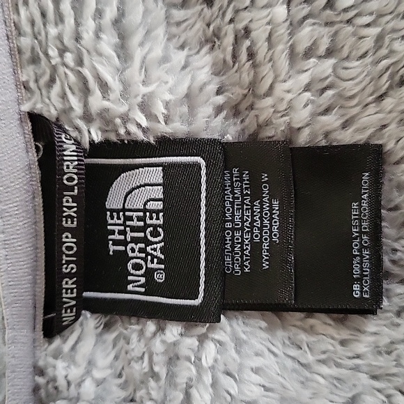 Classic North Face Women's Jacket (M) - Picture 3 of 4